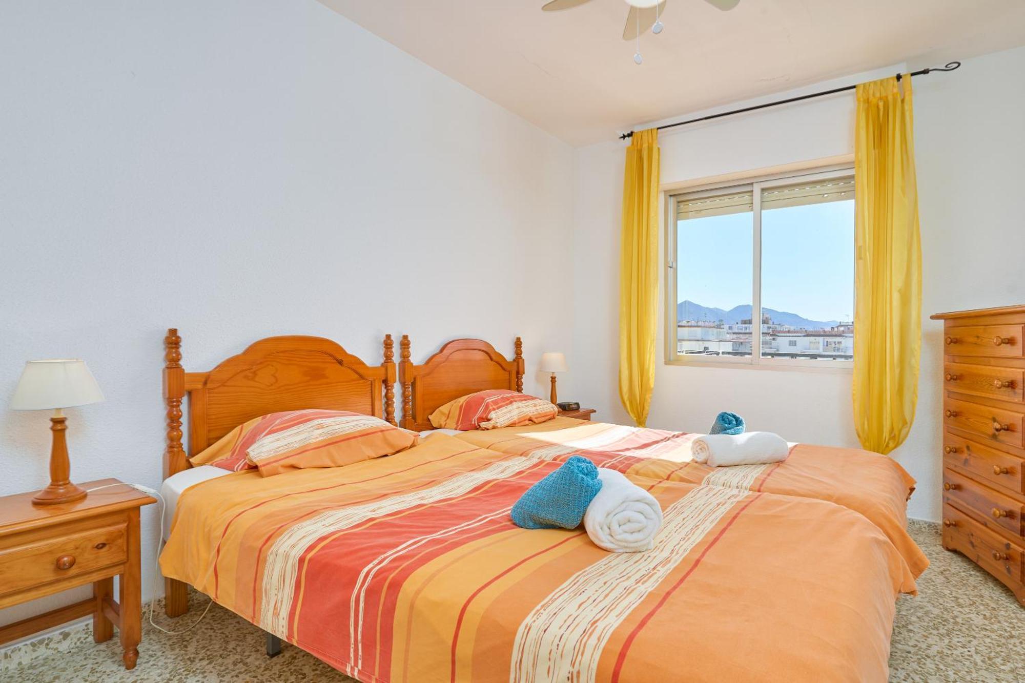 Albaida 2 6H Apartment Нерха Екстериор снимка